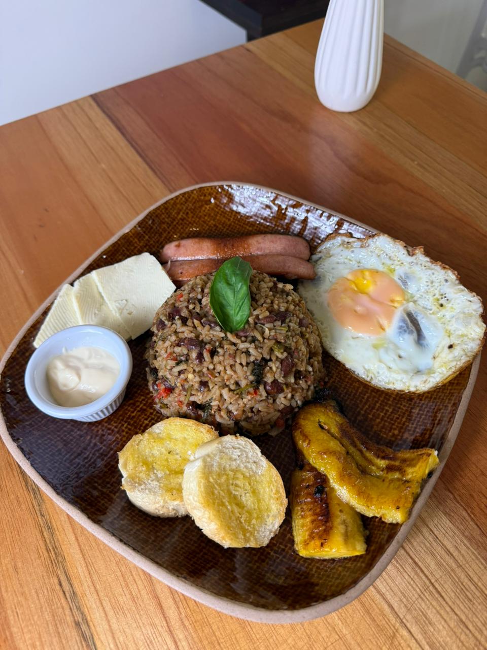 Gallery image for pinto-tico