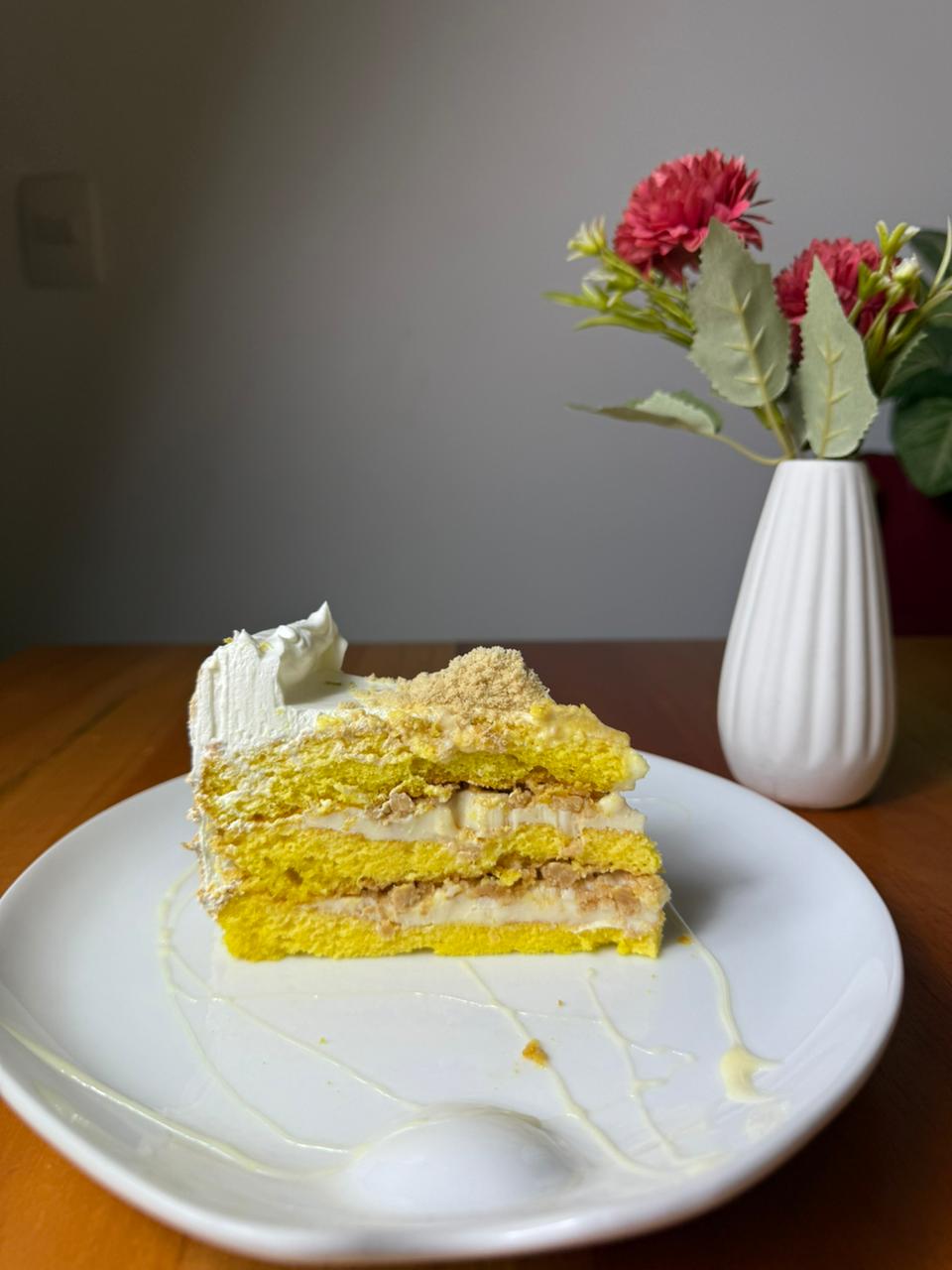 Gallery image for queque-pie-de-limon